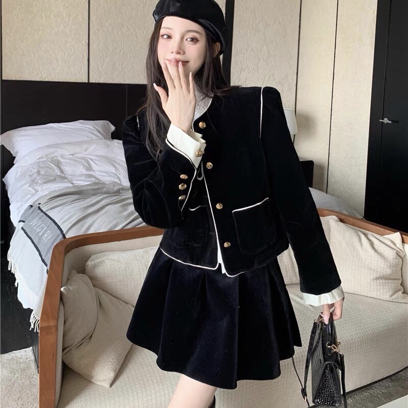 Set áo khoác nhung tiểu thư mix chân váy nhung xoè sang chảnh