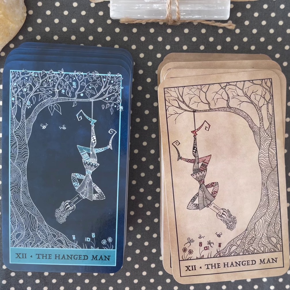 Bài Tarot of Light and Shadow