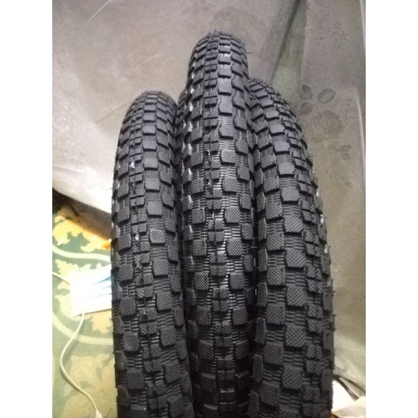 Vỏ xe đạp 20x1.75 DRC