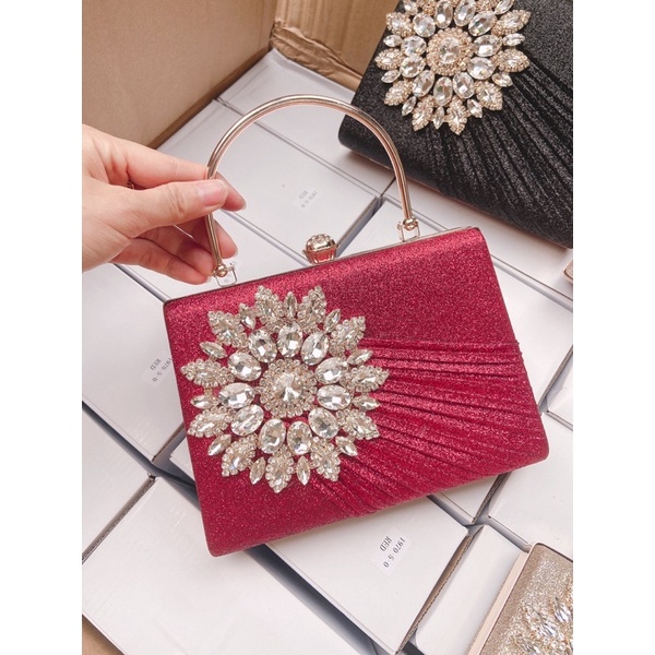 Clutch ví cầm tay hoạ tiết sang trọng | BigBuy360 - bigbuy360.vn