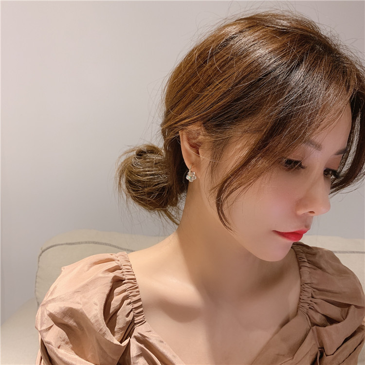 Khuyên Tai Nữ Hình Bông Hoa Thời Trang Hàn Quốc
