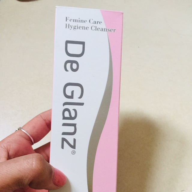 Dung dịch vệ sinh phụ nữ DE GLANZ an toàn