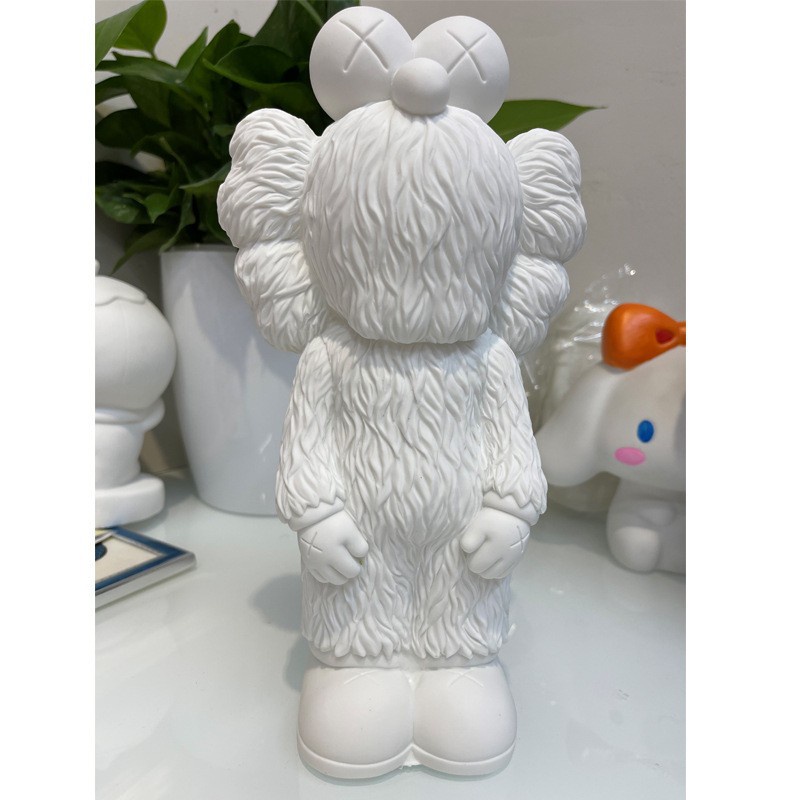 Tượng nhựa Vinyl Kaws - dùng để sáng tạo tô tượng