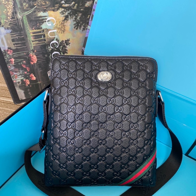 Túi đeo chéo nam dáng vuông thương hiệu Gucci GC cao cấp