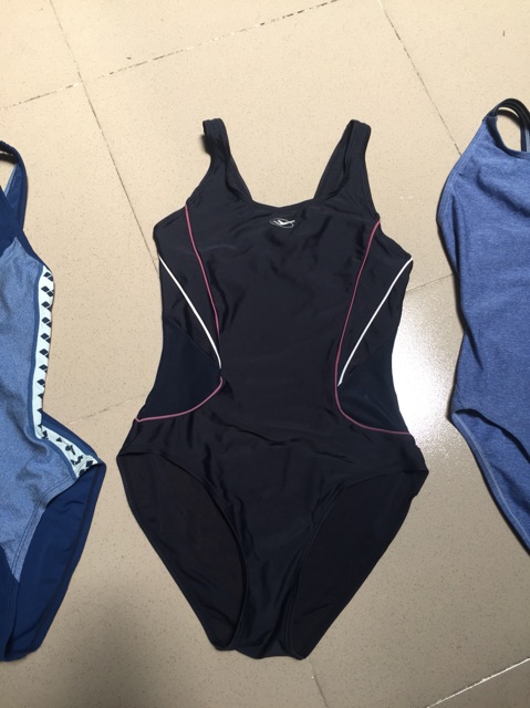 Áo bơi 1 mảnh size M