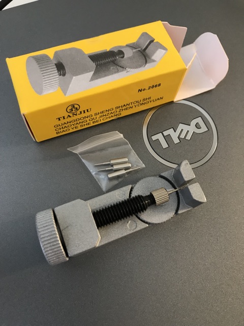 Dụng cụ tháo mắt Tool  dây đồng hồ kim loại ảnh thật 100% cực kỳ cứng cáp và chắc chắn hàng loại 1 kèm đầu thay