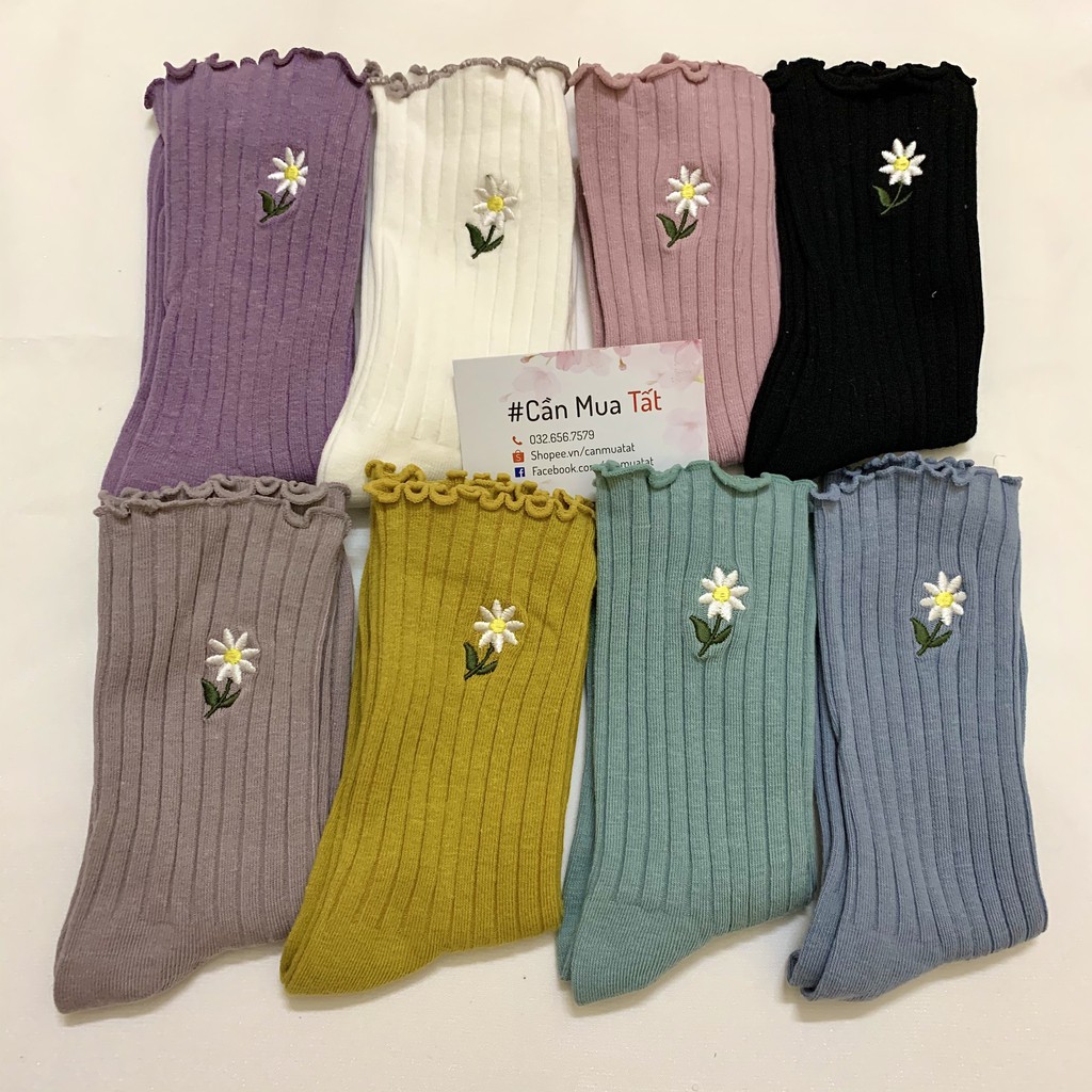 Tất Nữ Cotton Cổ Cao Thêu Cúc Họa Mi Xinh Xắn Có Viền Cổ Nhún Bèo