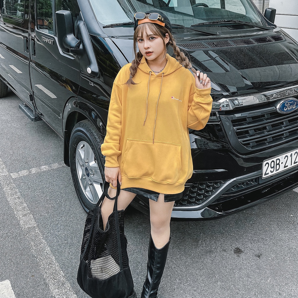 Áo Hoodie Thêu Logo Champion Sắc Nét Phía Trước-Chất Vải Nỉ Bông Cotton-Form Rộng Rãi Unisex Nam Nữ-Màu Vàng Cam