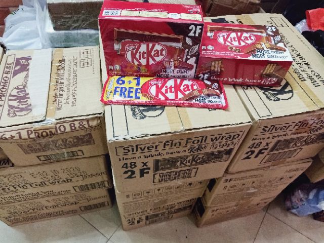 Combo 1 hộp KitKat 48 chiếc x17gr