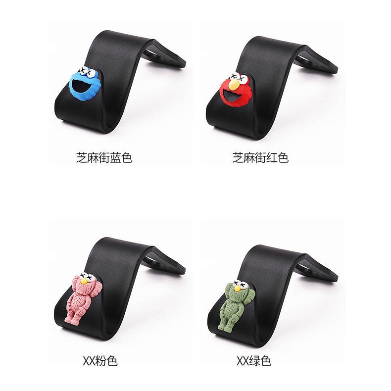 Móc treo đồ dùng họa tiết hoạt hình 3D sáng tạo thời trang cho xe hơi
