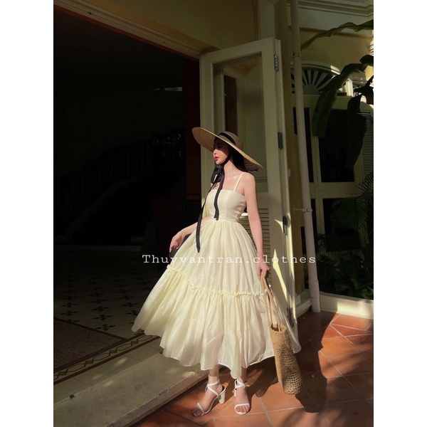 Đầm maxi xanh lá cây dây thắt bím thanh lý