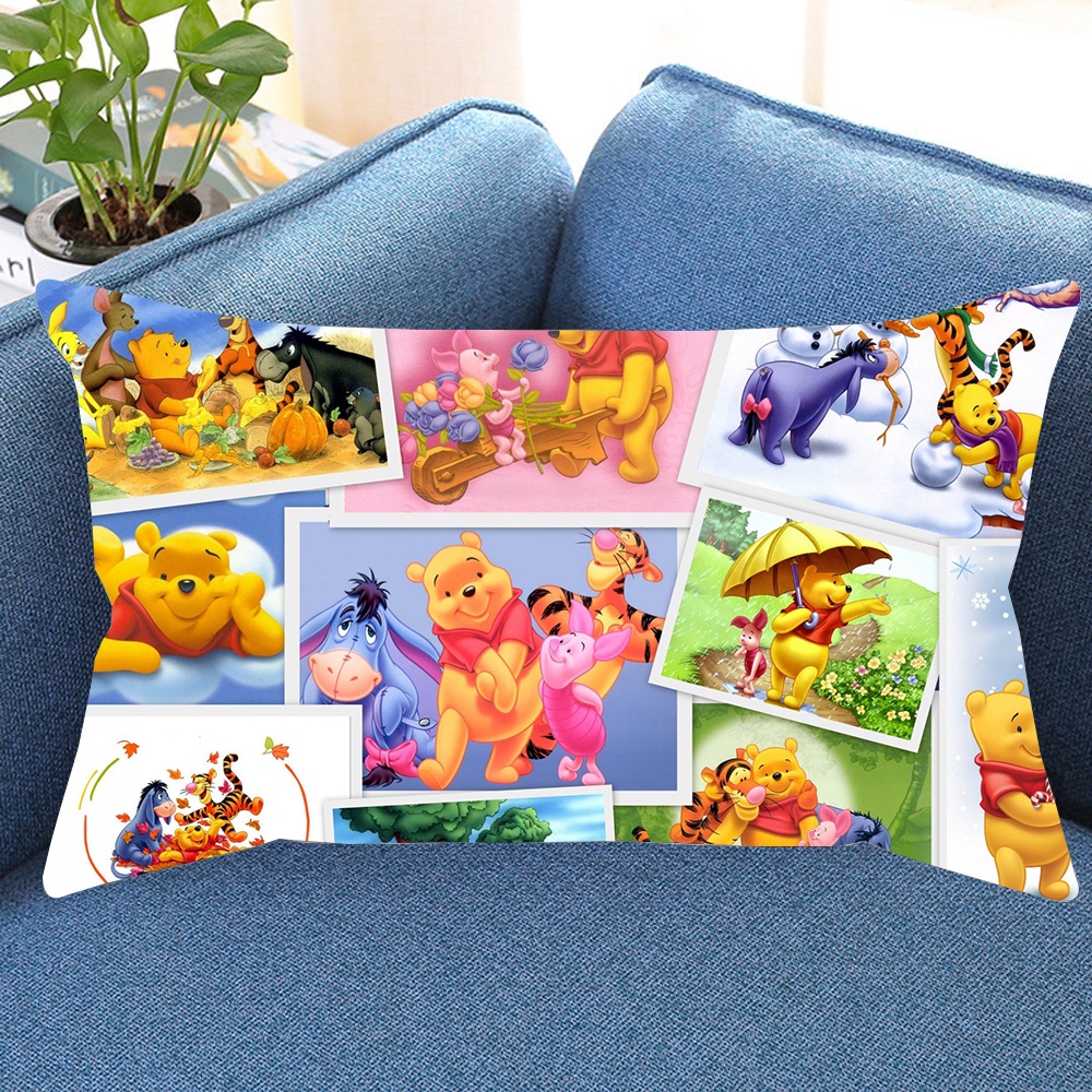 Vỏ Gối Hình Chữ Nhật In Họa Tiết Hoạt Hình Winnie Pooh Đáng Yêu