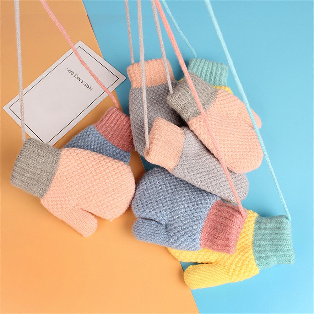 Găng tay dệt kim dày dặn giữ ấm họa tiết hoạt hình dễ thương xinh xắn cho bé 2-6 tuổi