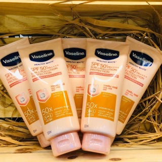 Kem dưỡng da vaseline 50x thái lan