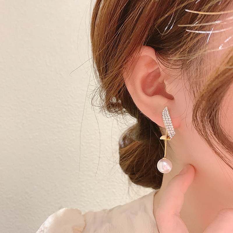Bộ sưu tập bông tai cao cấp mới