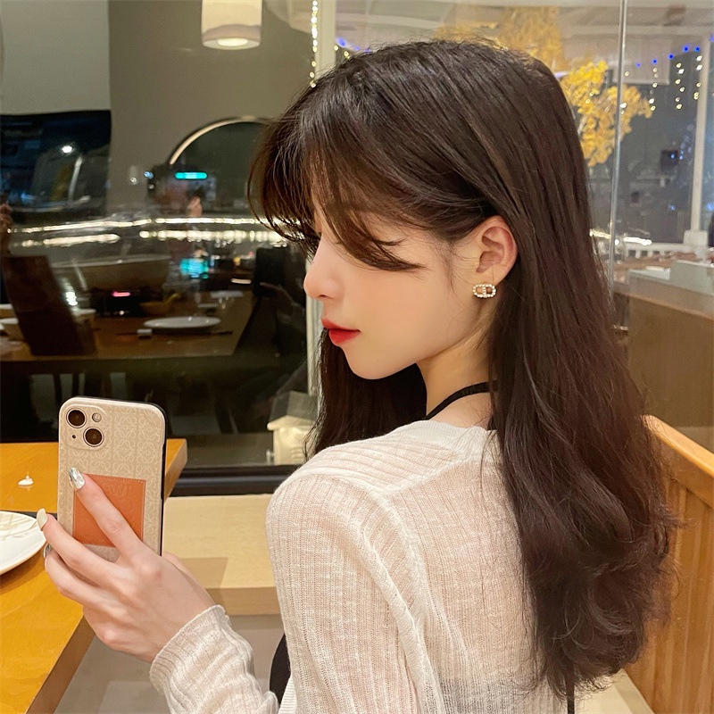 Khuyên Tai Đính Đá Cao Cấp Phong Cách Hàn Quốc Mới