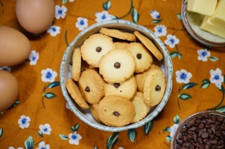 BÁNH QUY BƠ CHOCO CHIP