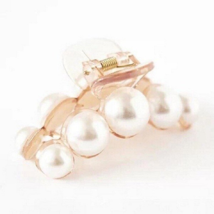 Kẹp tóc cho chị em