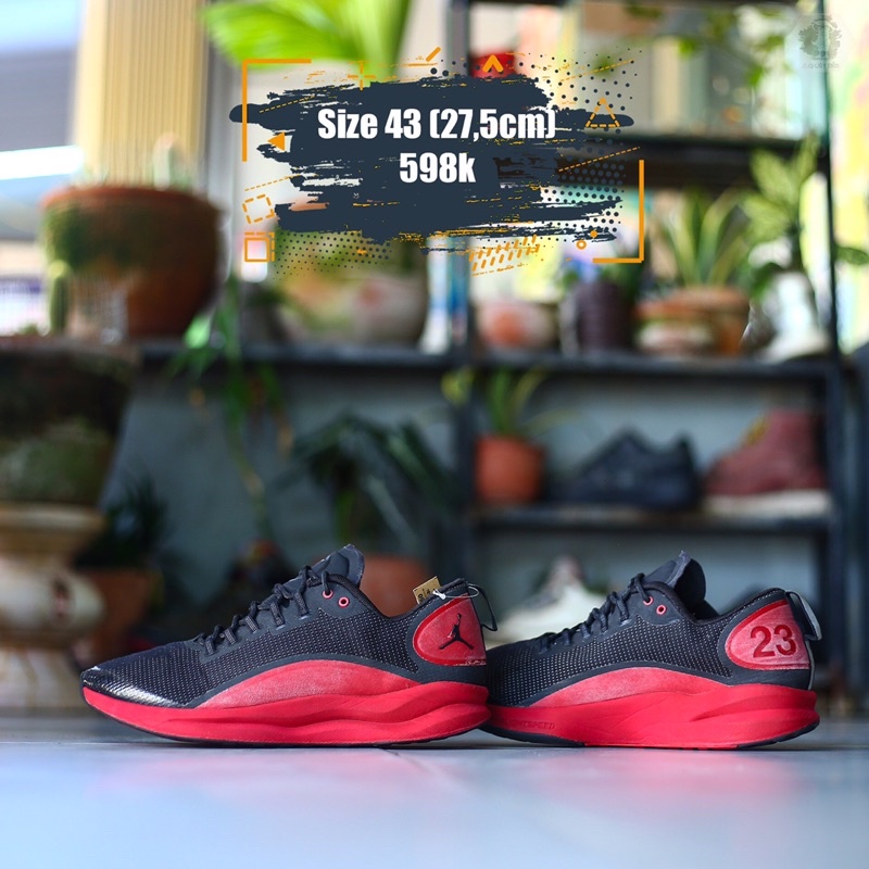 giày chính hãng đã qua sử dụng (JORDAN ZOOM TENACITY RUNNING )