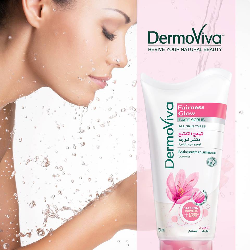 Tẩy da chết Dermoviva hoa nghệ Tây - DermoViva Fairness Glow Face Scrub giúp làm sáng da 150ml