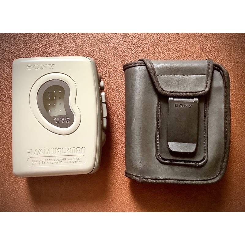 Máy cassette Sony WM-FX271