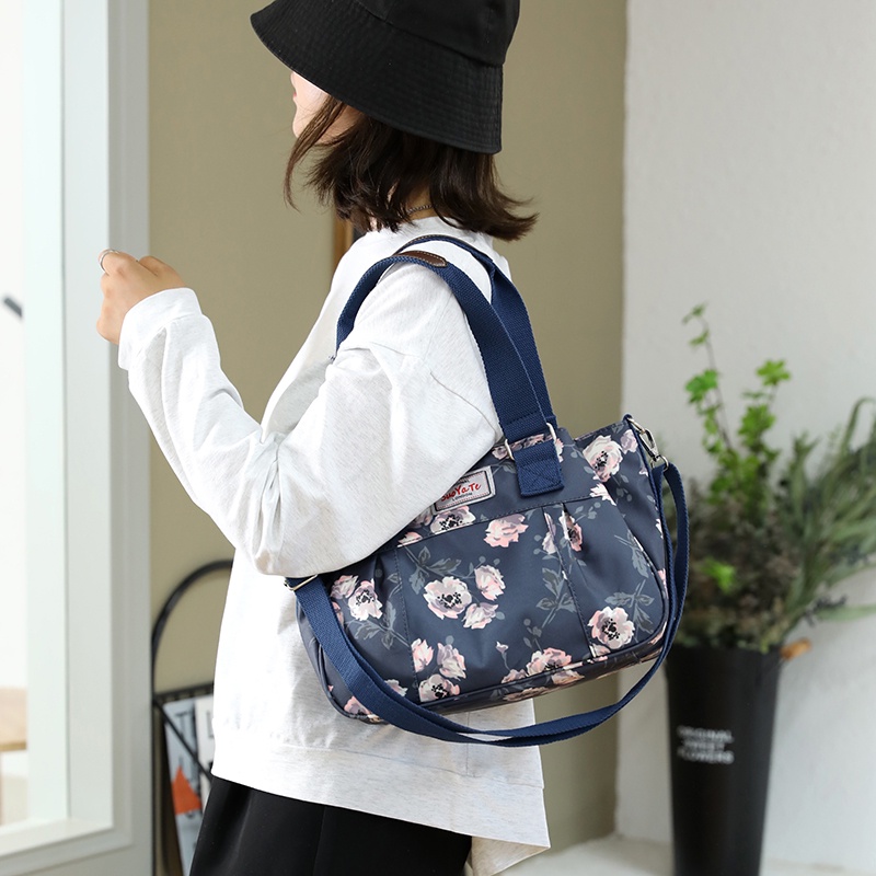 Túi Xách Du Lịch Cỡ Lớn Thiết Kế Mới Tiện Lợi Dễ Sử Dụng Dành Cho Nữ