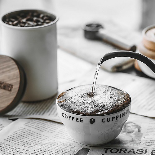 Chén sứ cupping thử nếm cà phê lòng nâu Cafede Kona