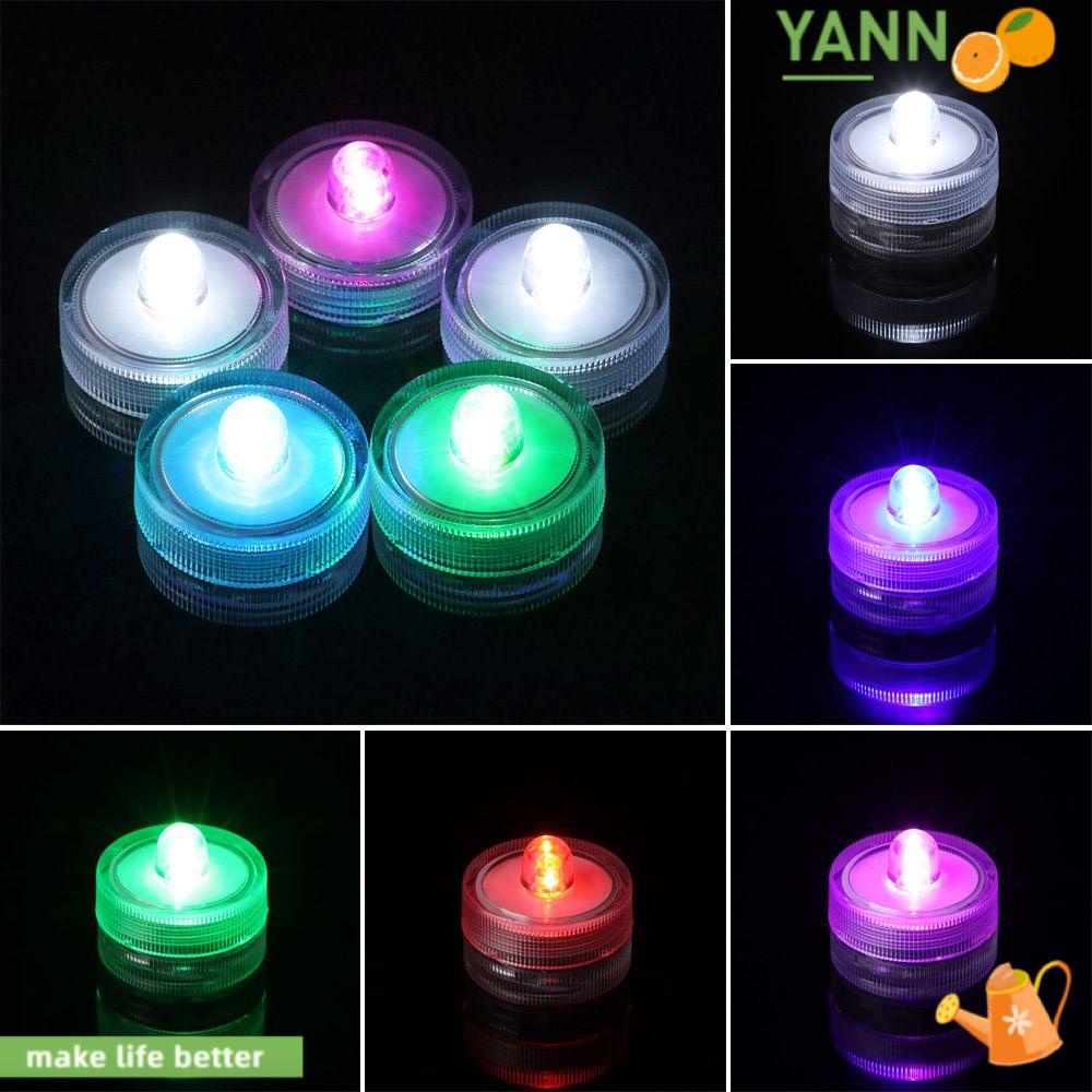 1 Đèn Trang Trí Hồ Cá Hình Nến Độc Đáo