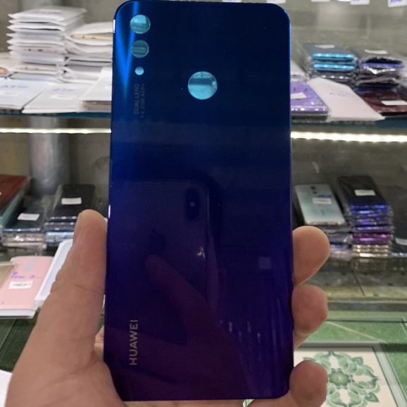Kính lưng huawei nova 3i / Tặng kèm kính camera