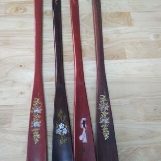 Cây xỏ giày bằng gỗ _ 70cm
