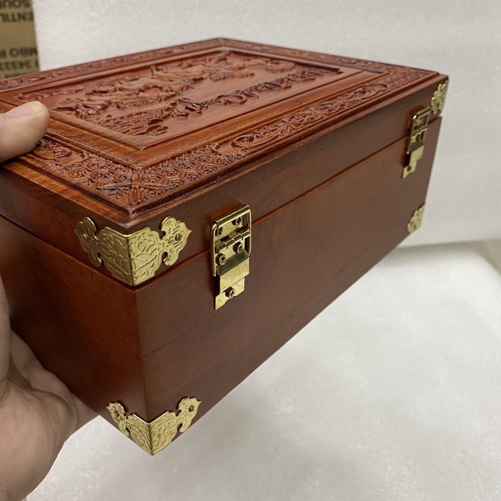 Hộp đựng trang sức, con dấu,tiết kiệm bằng gỗ hương lớn trạm mã đáo thành công --cạnh bọc đồng có khóa