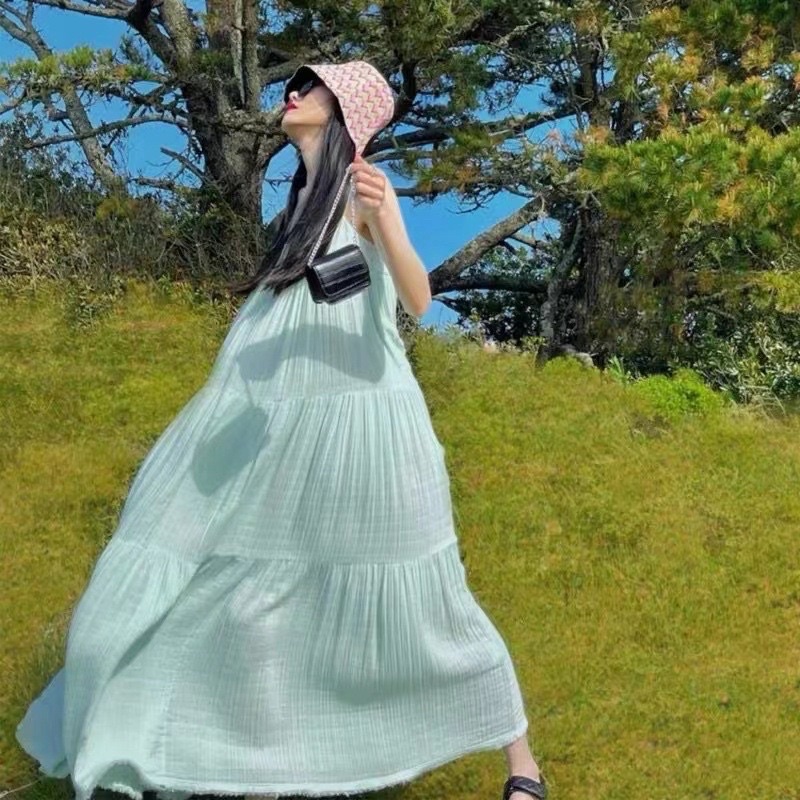 Đầm dây maxi màu xanh mint