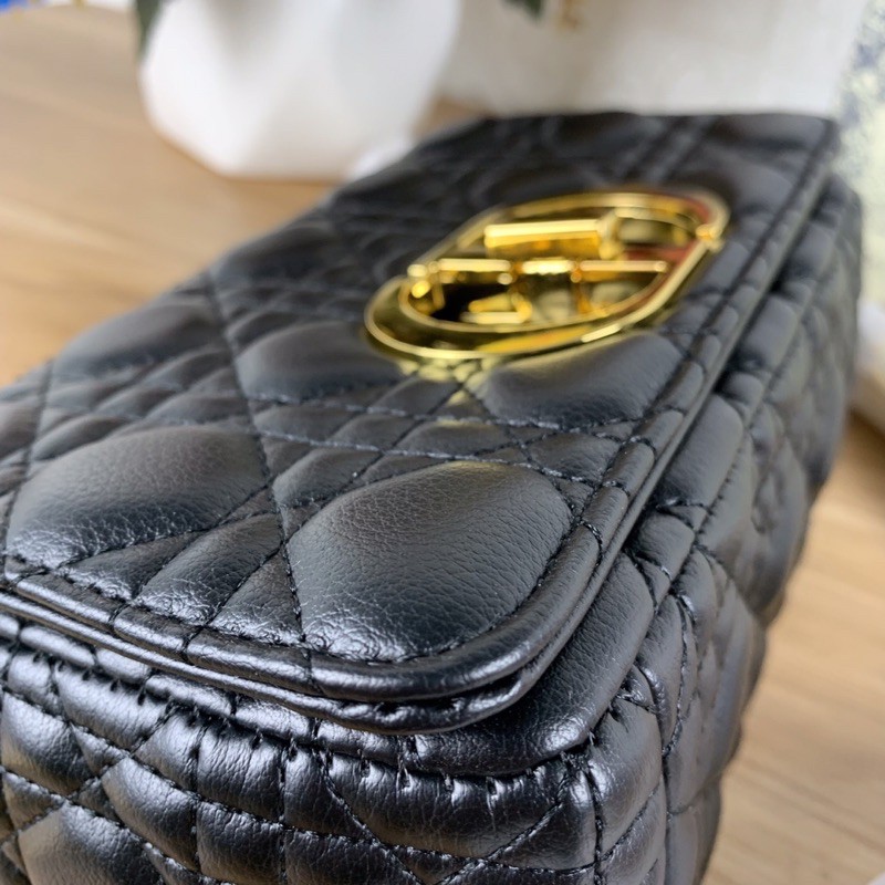 Túi xách Dior Caro màu đen size 20cm