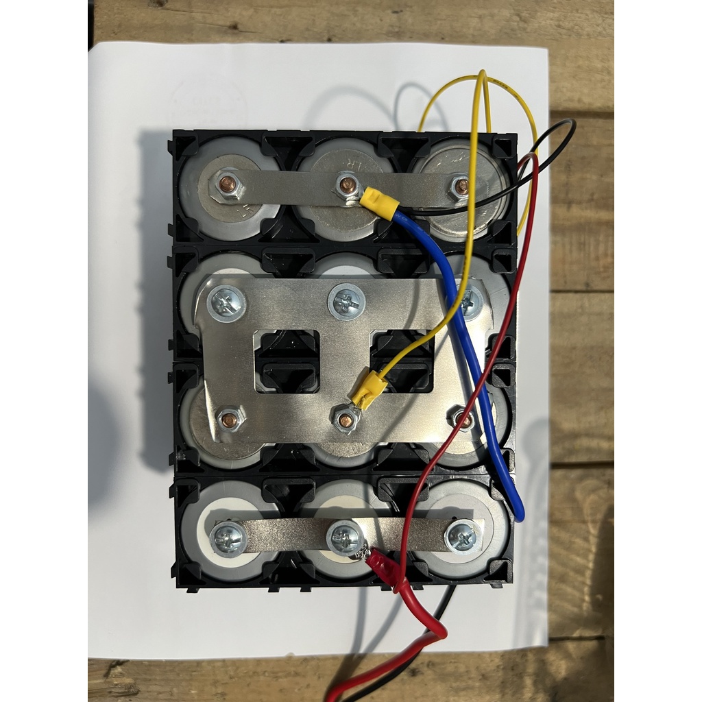 Pin Lithium 32650 - 3.4V 6000mah 100% mới chuẩn dung lượng, có đầu vít