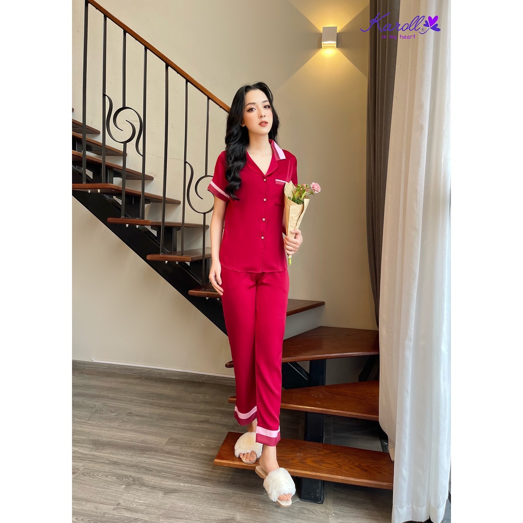 Đồ bộ nữ lụa trơn luxury Karoll tay cộc quần dài NH22.035