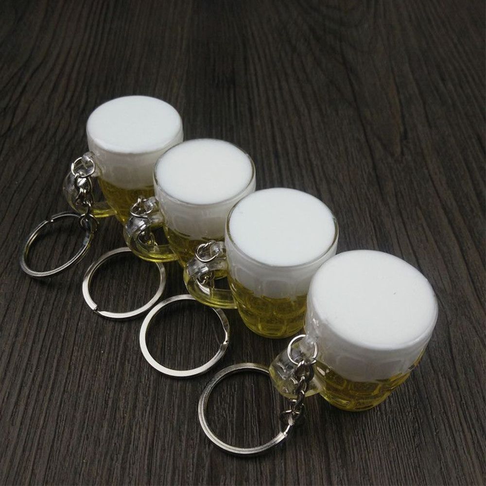 Móc khóa kiểu dáng ly bia sáng tạo dễ thương