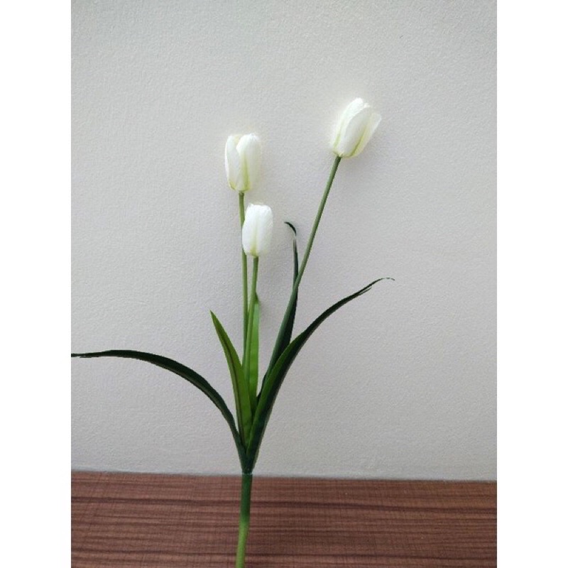 cành hoa tuylip lụa - hoa giả - cành 3 bông