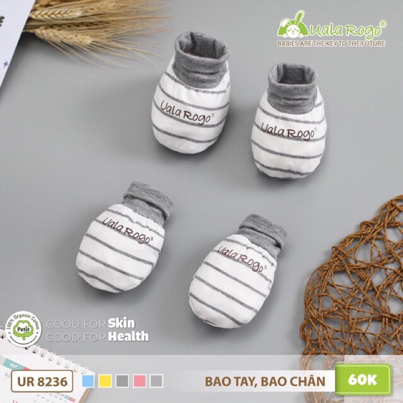 Set bao tay - chân kẻ Petit Ualarogo UR8236