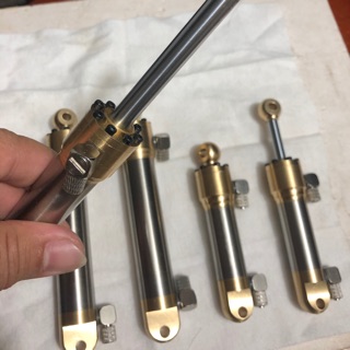 Xi lanh thuỷ lực( đạt hàng theo kích thước yêu cầu)