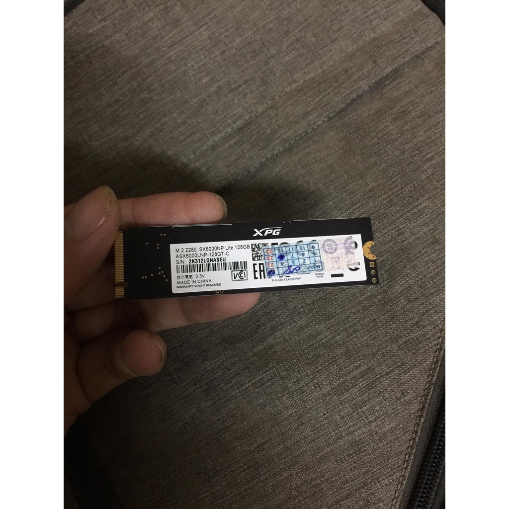Ổ cứng SSD ADATA XPG SX6000NP LITE 128G M2 NVMe 2280 có tản nhiệt chuẩn xịn