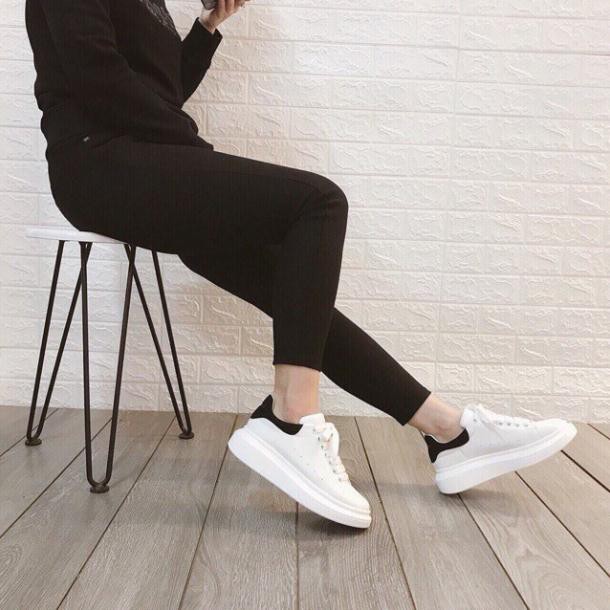 2021  HOT Giày thể thao nữ MCQ trắng gót đen đẹp, giá rẻ, phong cách Hàn Quốc 2020, đi học, chơi, làm đều được