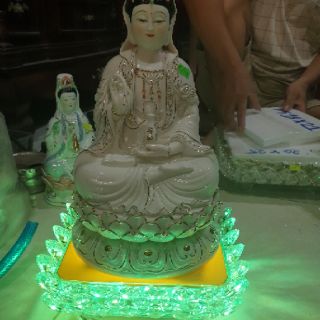 Chân đế để tượng quan âm 7 màu