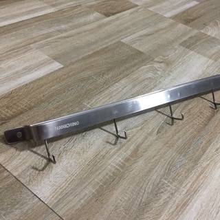 Giá,kệ,cài có móc treo dao thớt Inox 304 Nanichino (Hàng đặt số lượng)