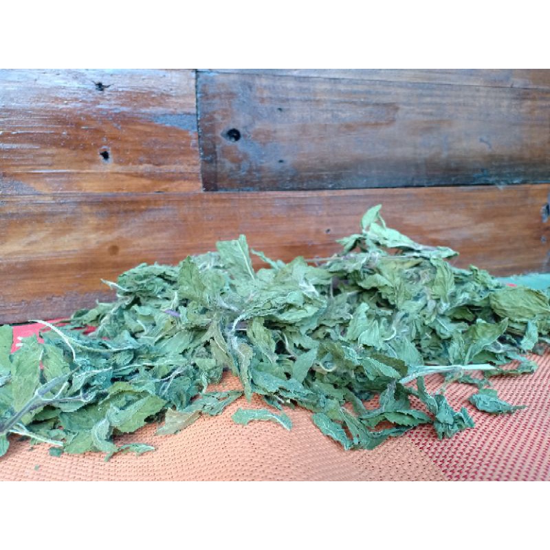 Lá bạc hà sấy khô cho thỏ !!