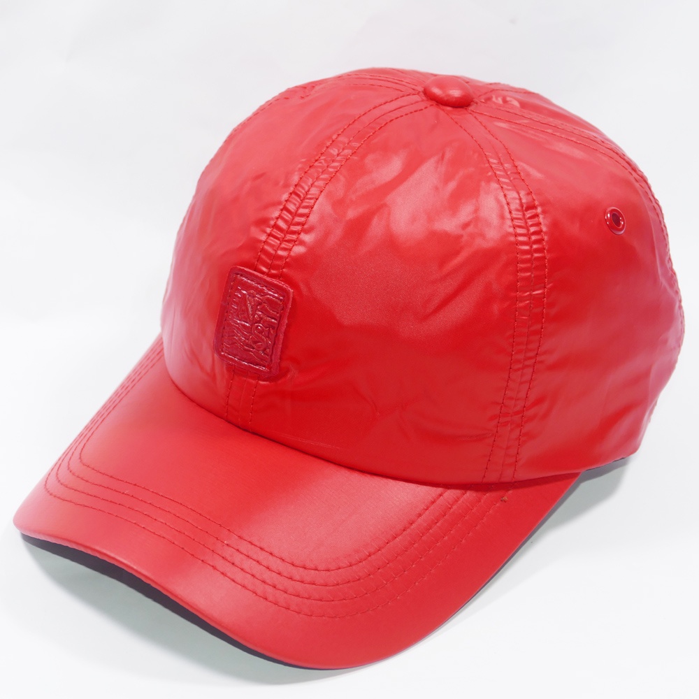 Nón kết dù mặt da vuông NS. Chất liệu dù cao cấp tạo cảm giác thoải mái cho người đội