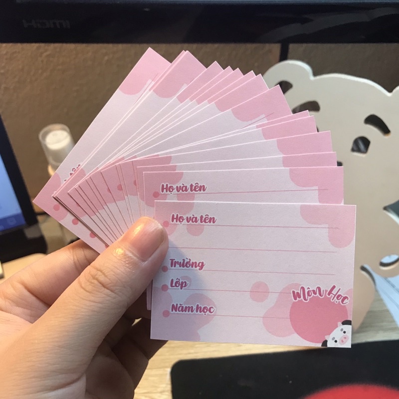 Set 16 nhãn vở thiết kế, dán tập có keo dán sẵn. Đọc kỹ mô tả.
