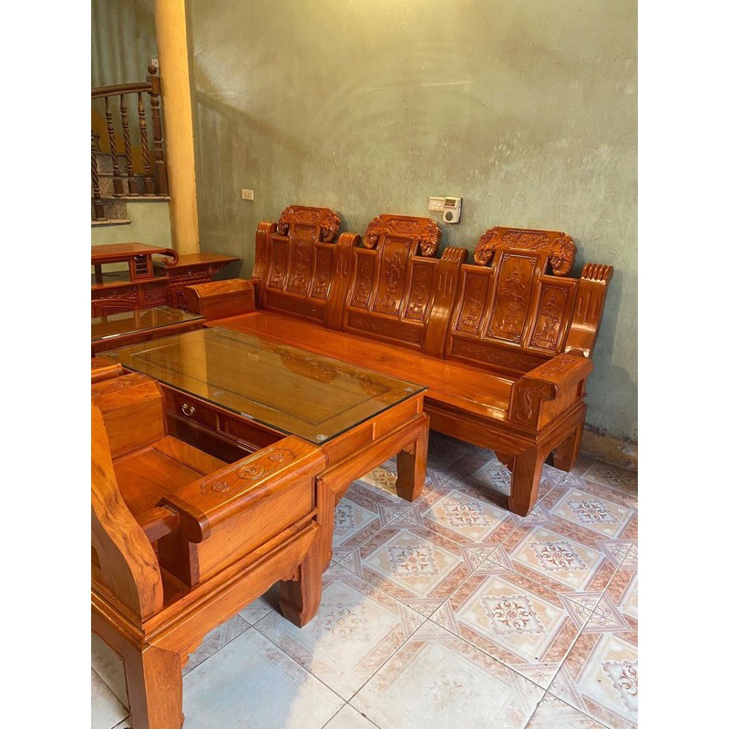 bộ bàn ghế Âu á trương với gỗ gõ đỏ