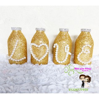 [ Ship hỏa tốc trong ngày tại HCM ] Bình hoa kim tuyến chữ LOVE trang trí bàn Gallery màu vàng cát