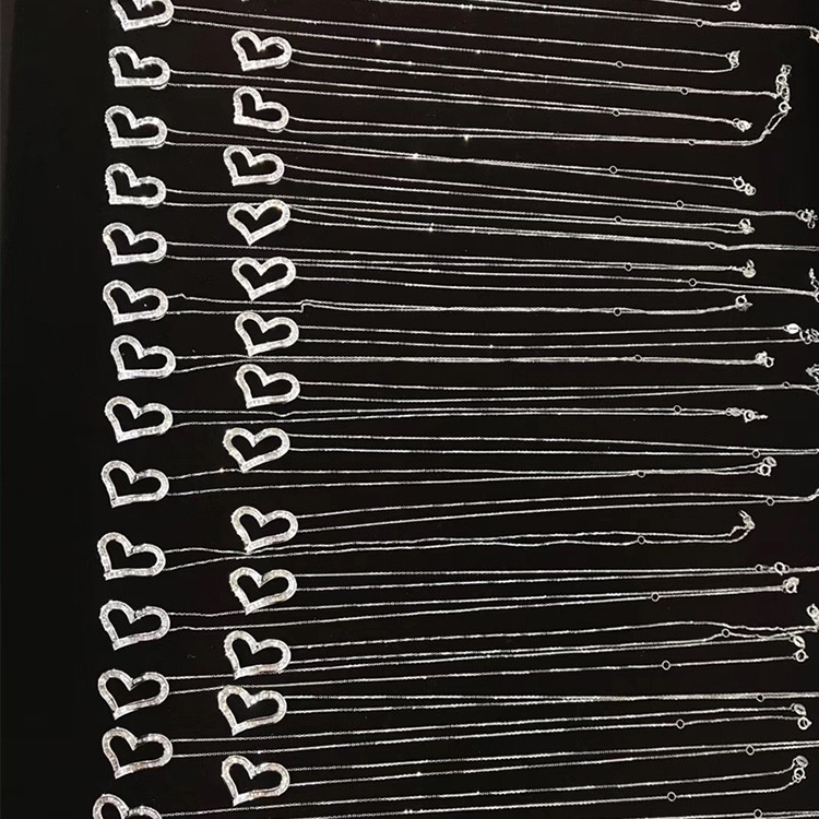 Vòng cổ Mặt Hình Trái Tim Pt950 Platinum Cầu Thang Vuông Đính Kim Cương Toàn Diện-JHS2-P