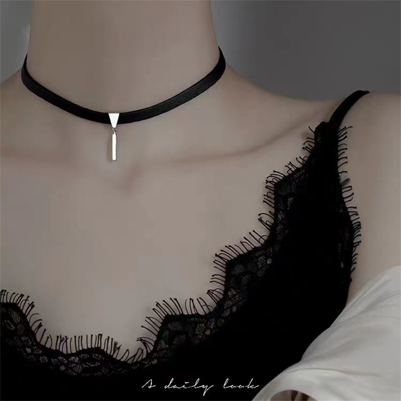 Vòng Cổ choker Thiết Kế One-Word Thời Trang